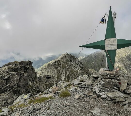 Vârful Lespezi