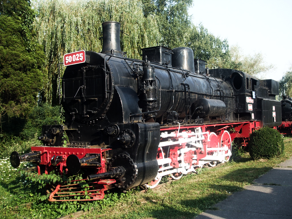 sibiu-Muzeul-Locomotivelor-cu-abur-tripbooking.ro_ Muzeul Locomotivelor cu Abur 2025
