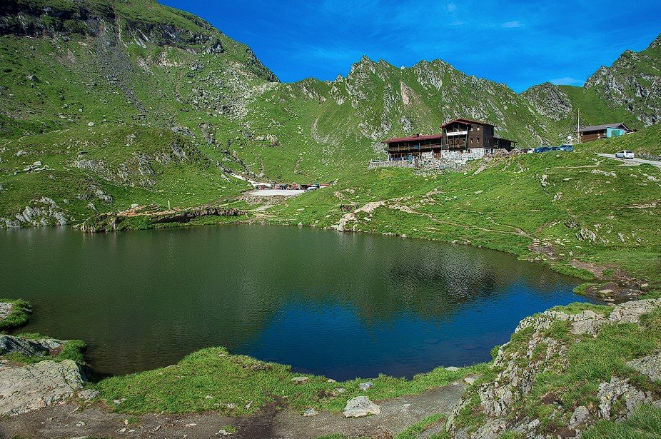 Vârful Moldoveanu 2025 Punct de plecare în cel mai dificil traseu spre Moldoveanu - Bâlea Lac