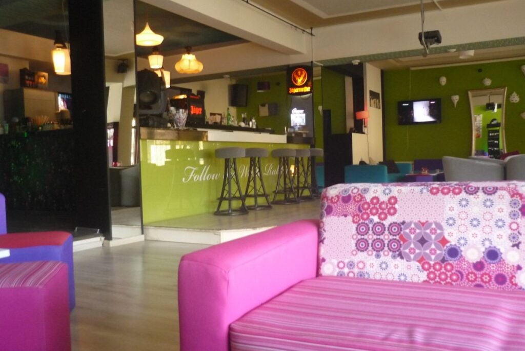 White Rabbit Crazy Cafe